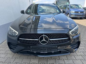MB E 300