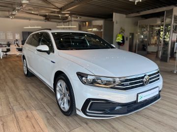 VW Passat Variant