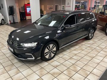 VW Passat Variant