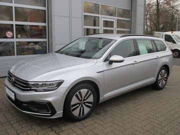 VW Passat Variant