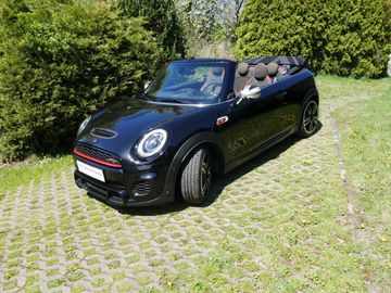 MINI JOHN_COOPER_WORKS_CABRIO