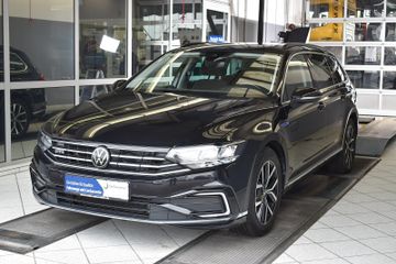 VW Passat Variant