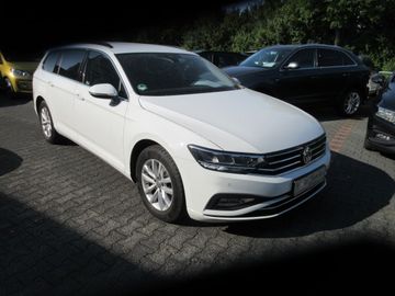 VW Passat Variant