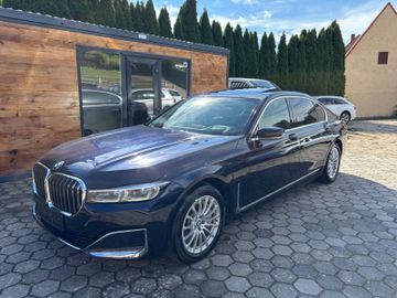 BMW 745