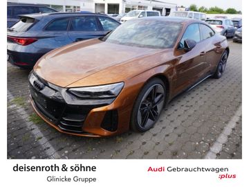 AUDI e-tron GT