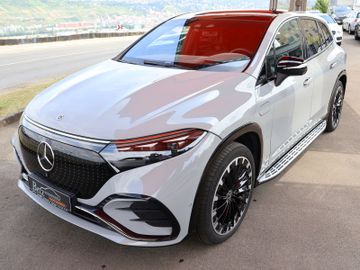 MB EQS SUV