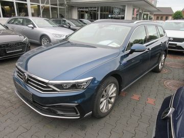 VW Passat Variant