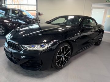 BMW 840