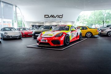 PORSCHE Cayman