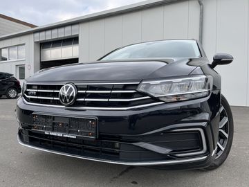 VW Passat Variant