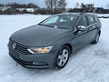 VW Passat Variant