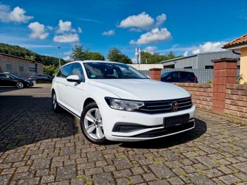 VW Passat Variant