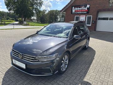 VW Passat Variant