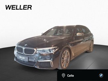 BMW M550