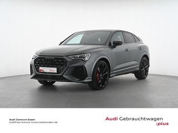 AUDI RSQ3
