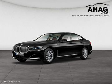 BMW 740