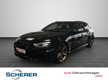 AUDI RS4