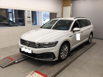 VW Passat Variant