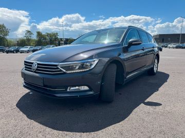 VW Passat Variant