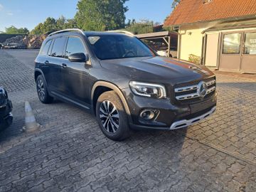 MB GLB 200