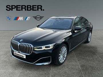 BMW 740