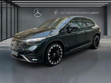 MB EQE SUV