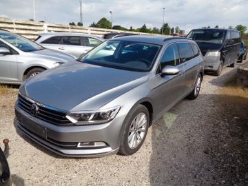 VW Passat Variant