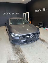 MB CLA 220