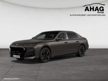 BMW 750