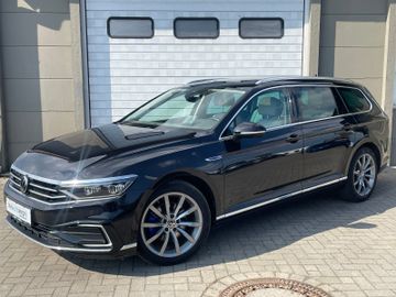 VW Passat Variant
