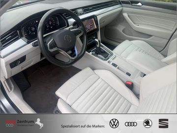VW Passat Variant