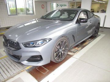 BMW M850