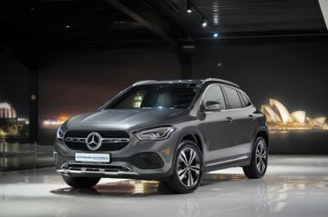 MB GLA 200