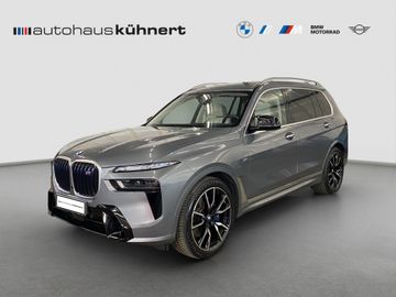 BMW X7 M60