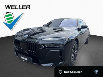 BMW i7