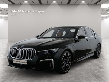 BMW 745