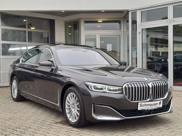 BMW 730