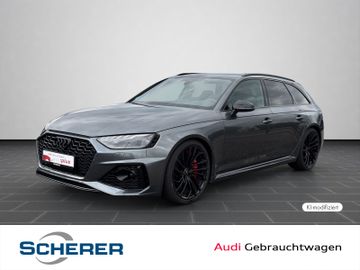AUDI RS4