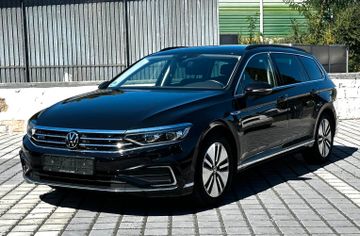 VW Passat Variant