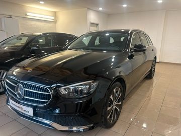 MB E 300