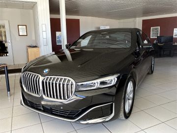 BMW 730