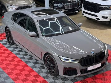 BMW 740