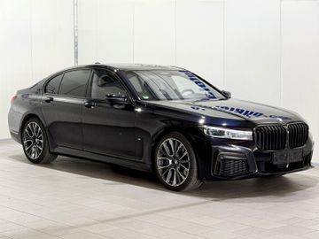 BMW 730