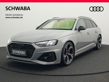 AUDI RS4