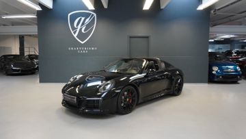 PORSCHE 991