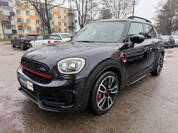 MINI JOHN_COOPER_WORKS_COUNTRYMAN