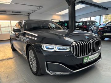 BMW 745