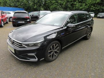 VW Passat Variant