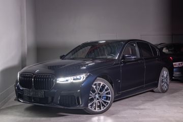 BMW 740