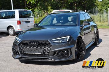 AUDI RS4